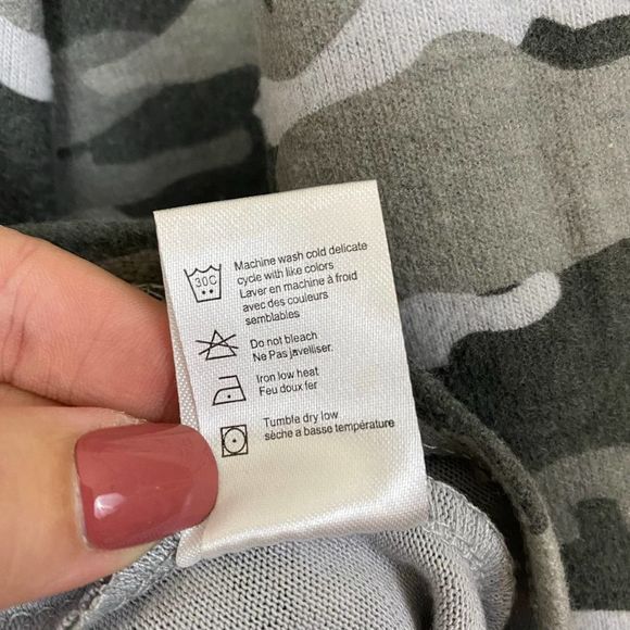 chaser | Camo Cozy Pullover Sweatshirt Gray Large - Picture 5 of 6